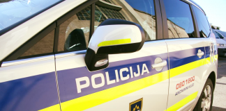 Policija
