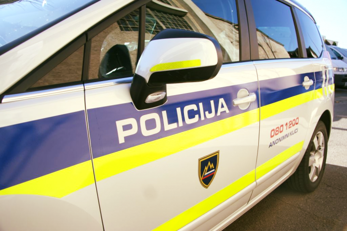 Policija
